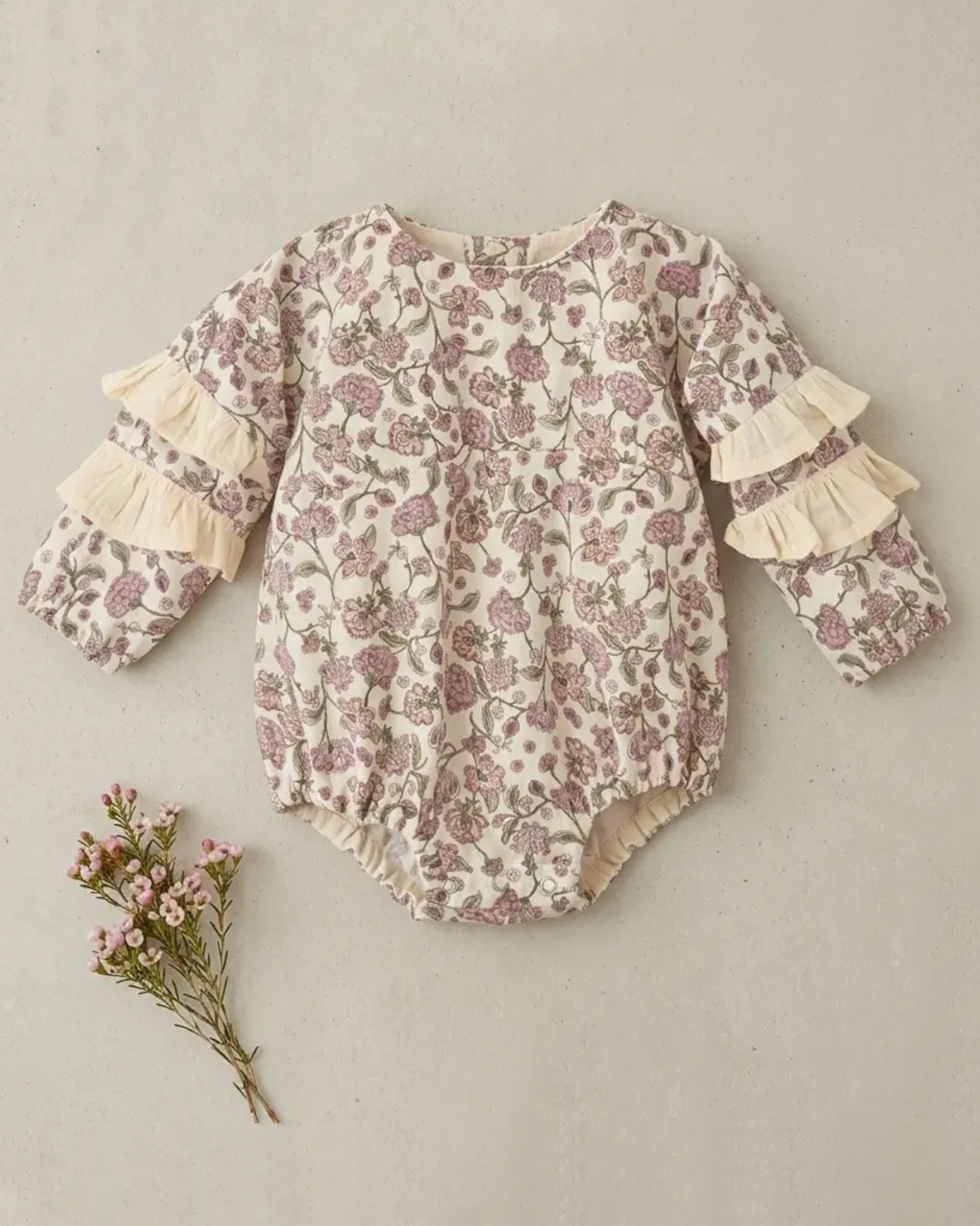 Barboteuse fleuri à volant TULIPE