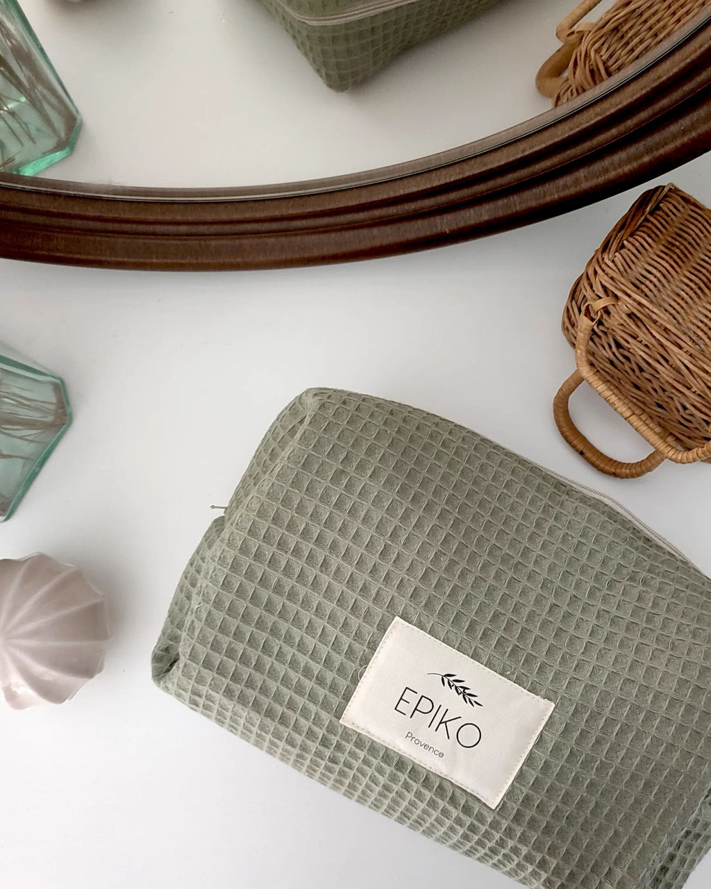 Trousse de toilette nid d'abeille verte FEVE