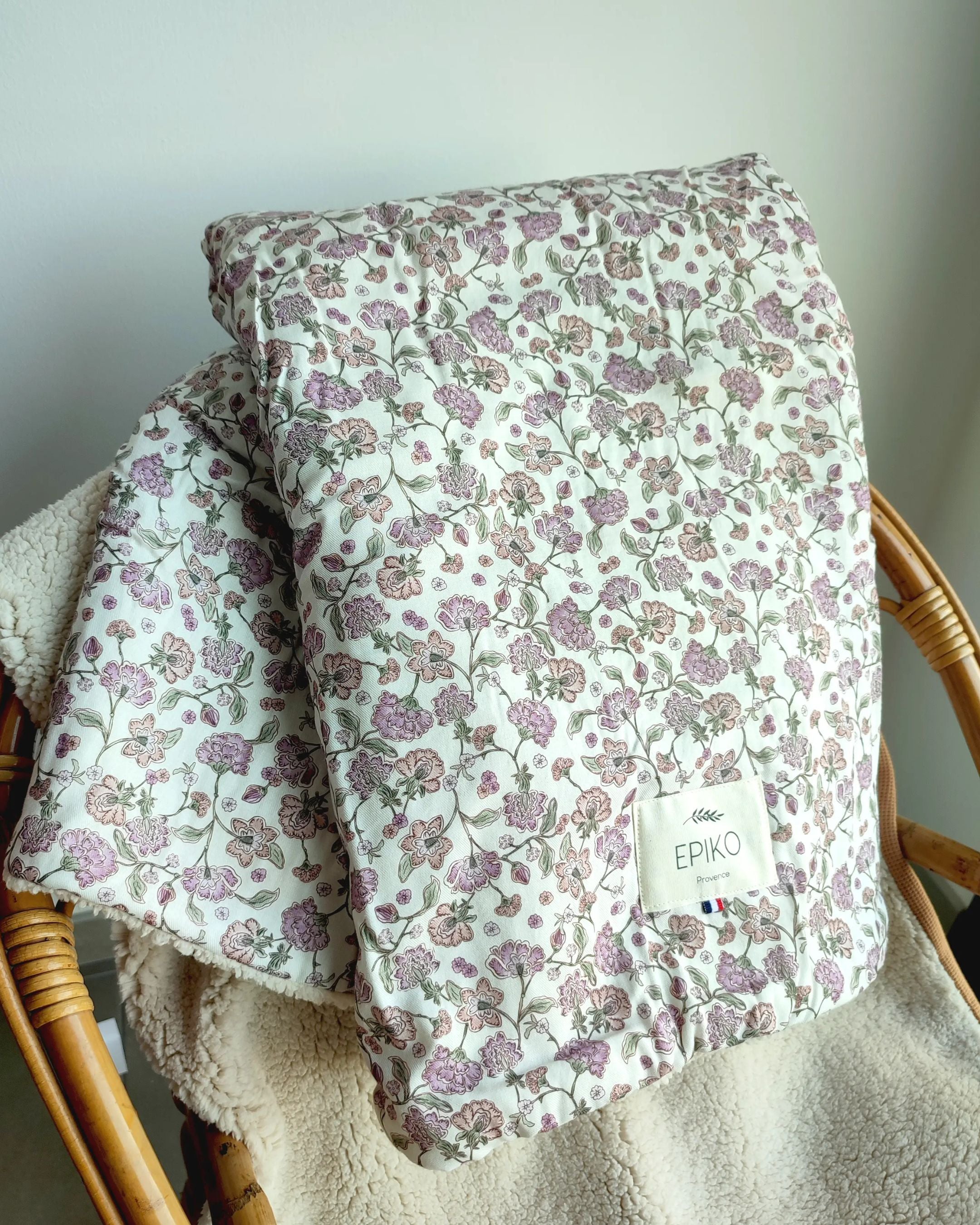 Couverture bébé fleuri lavande/sherpa ERABLE
