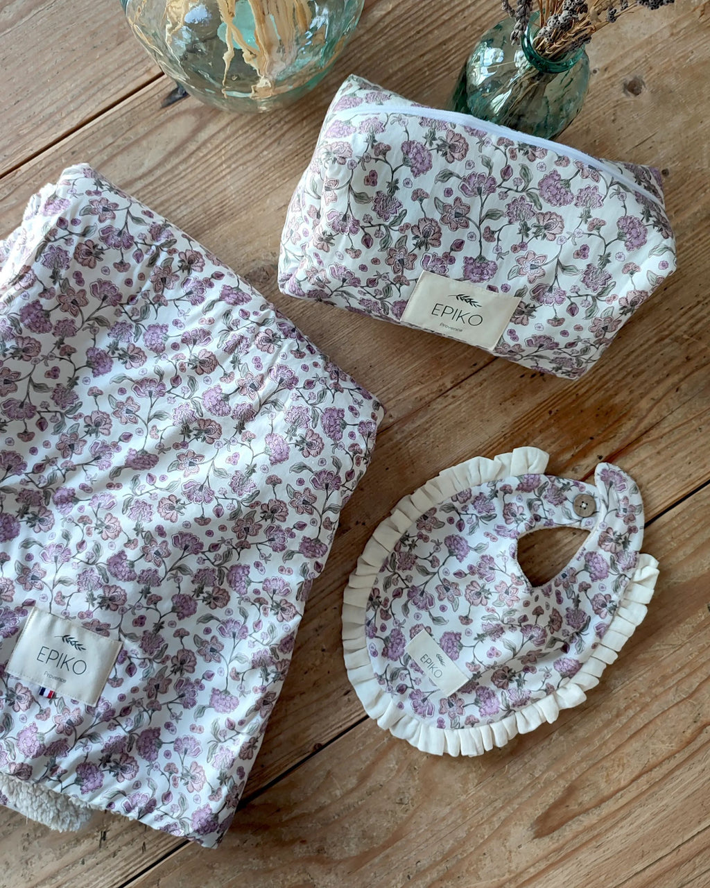 Couverture bébé fleuri lavande/sherpa ERABLE