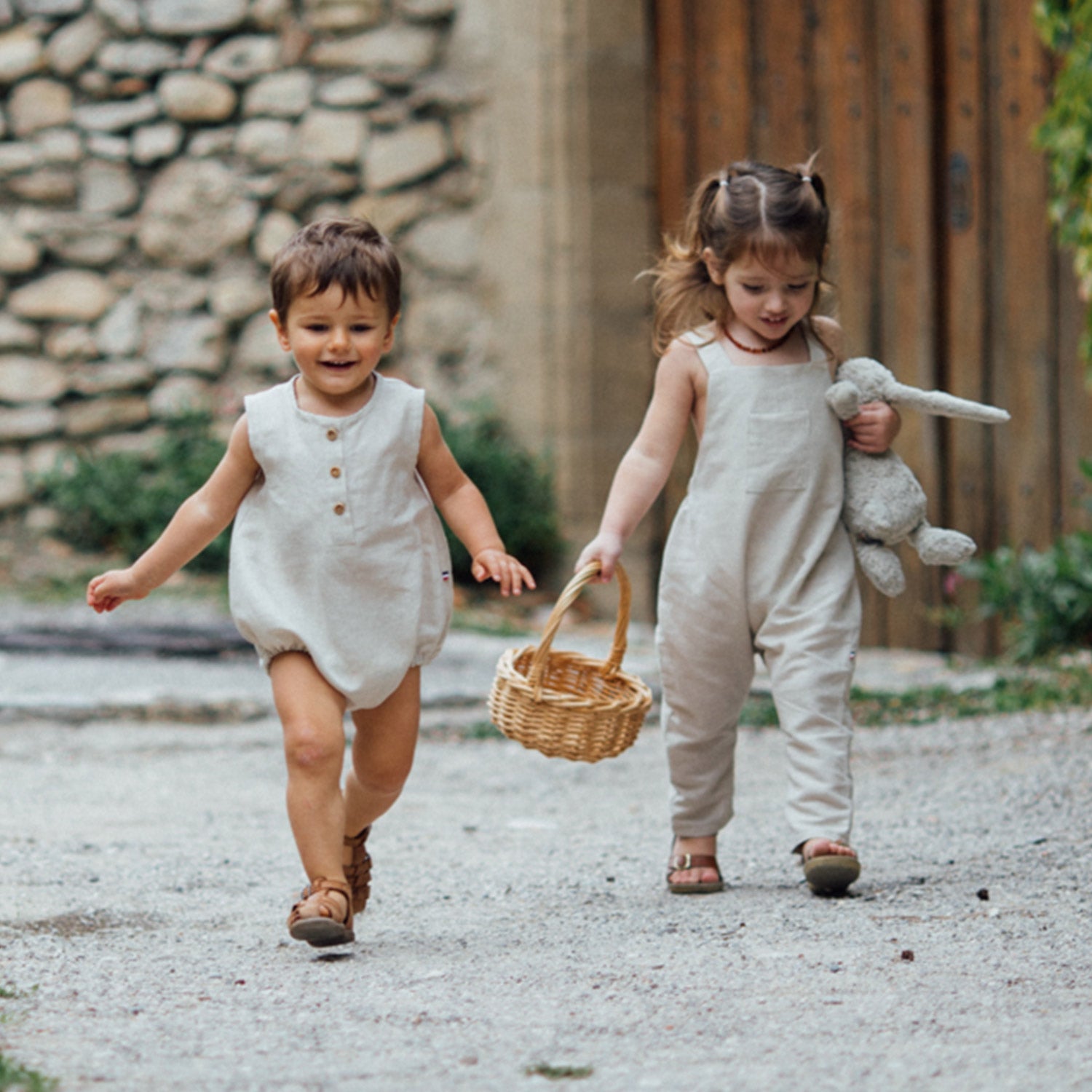 Vêtements pour enfant en lin et coton