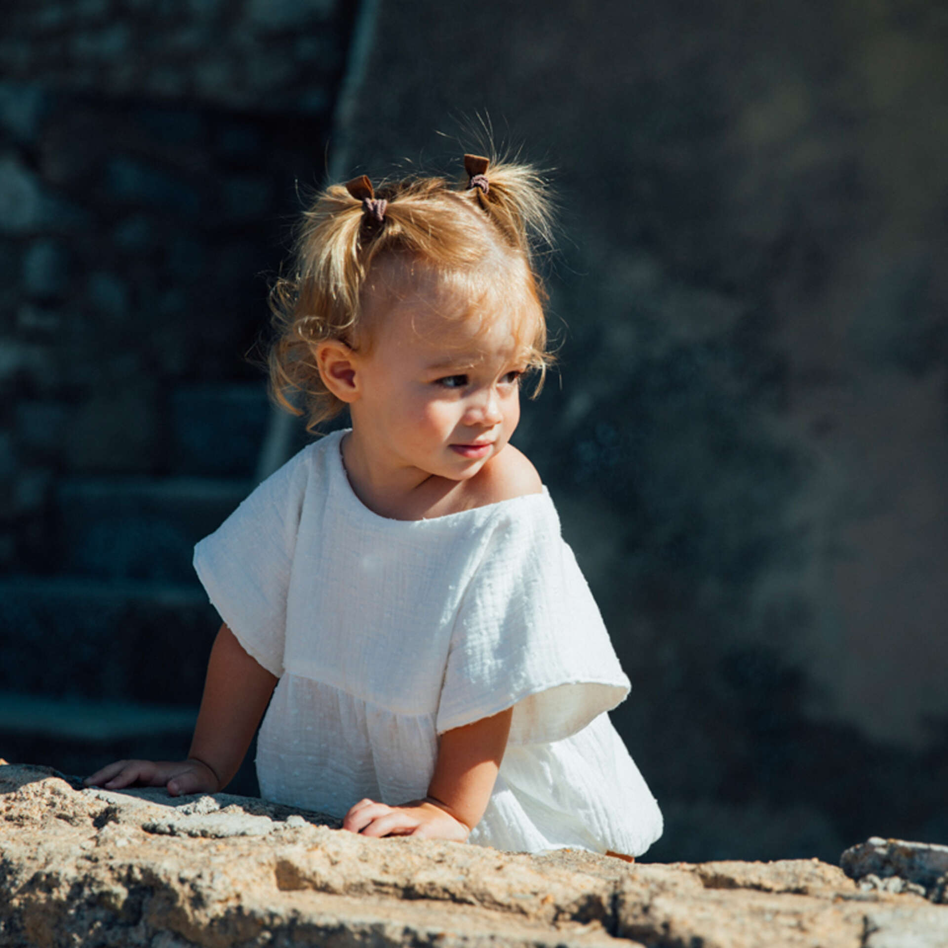 barboteuse bébé cérémonie en plumetis blanc