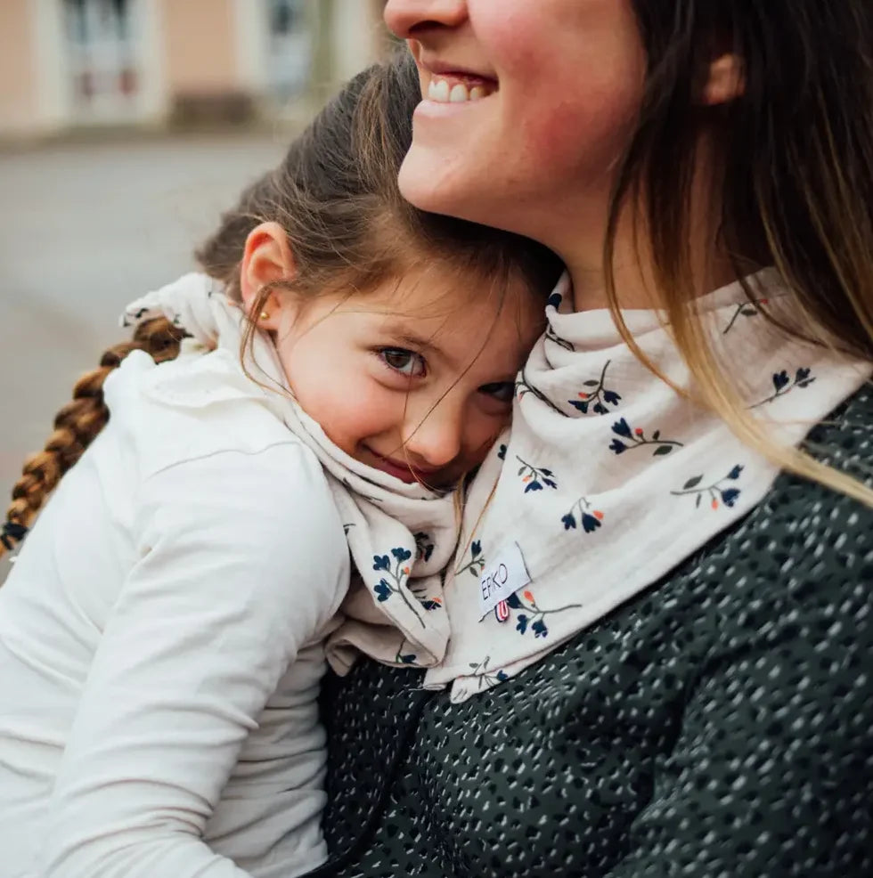 Foulard enfant fleuri ROSEAU