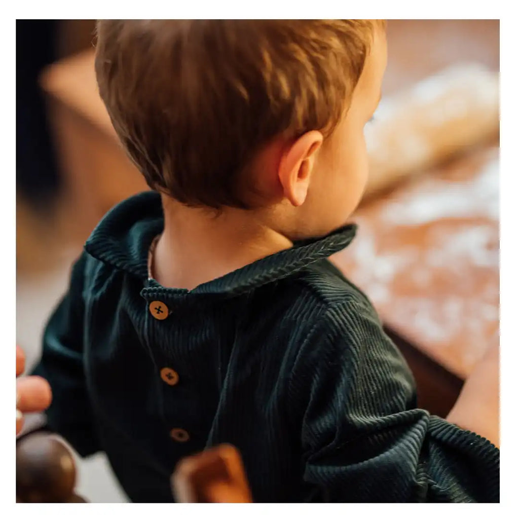 Tissus durables et confection française de vêtements bébé et enfant, tenues Noël écoresponsables