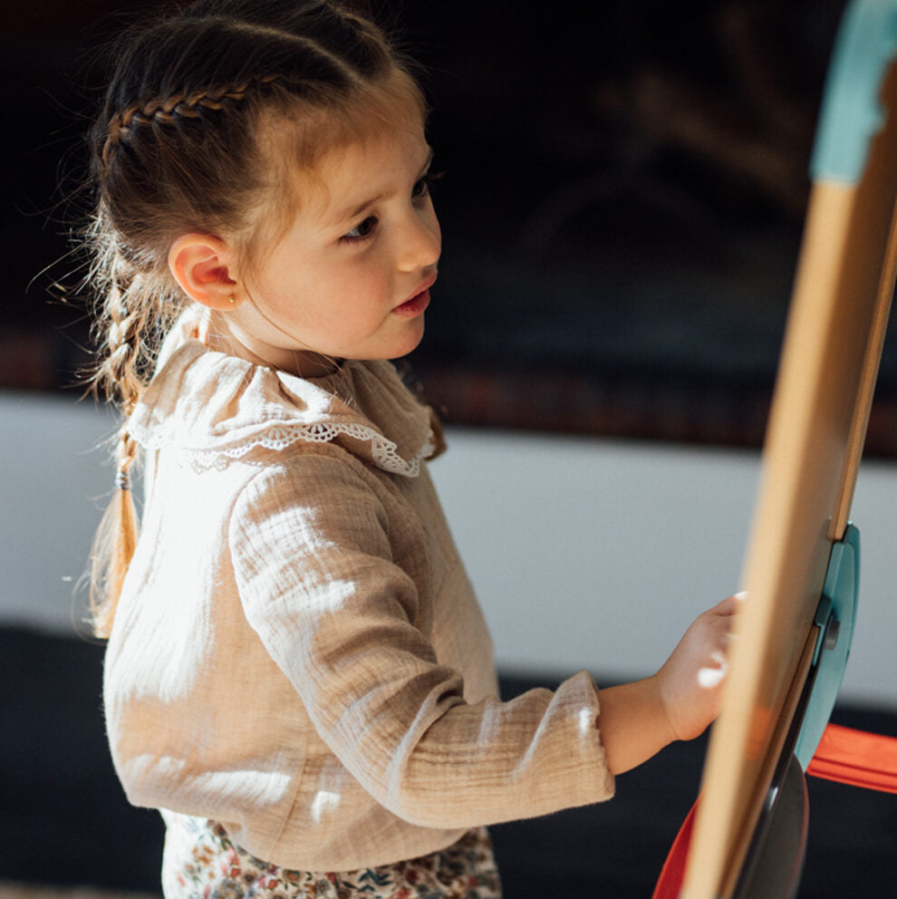 Blouse fille double gaze de coton couleur sésame. Coton bio GOTS. Made in France