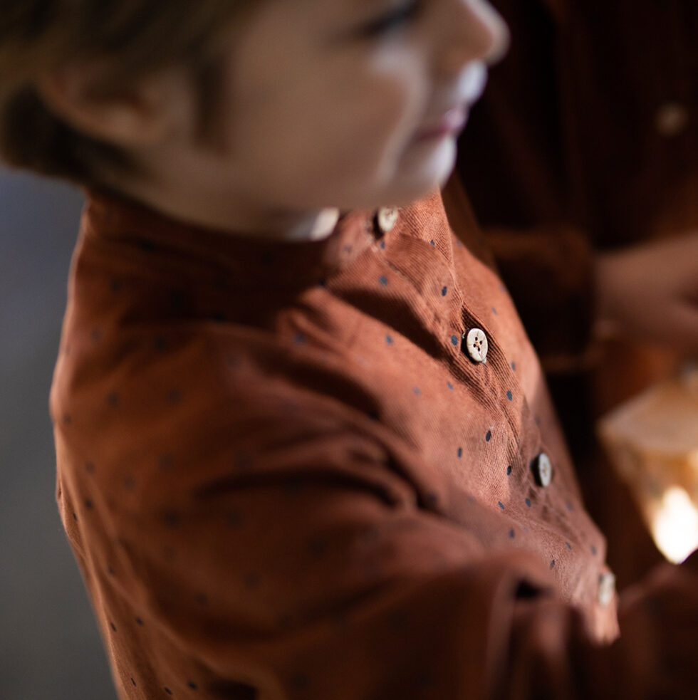 chemise enfant velours milleraie camel à pois