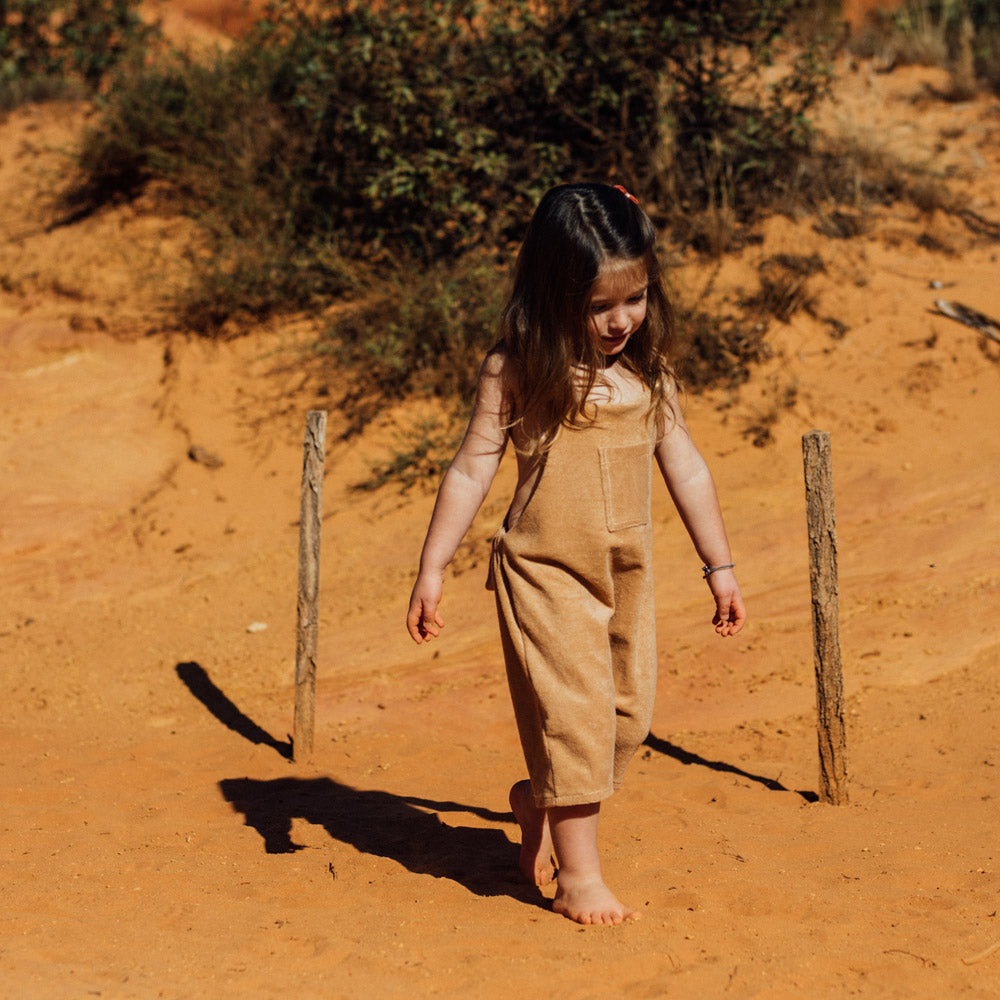 salopette enfant été, en éponge ocre