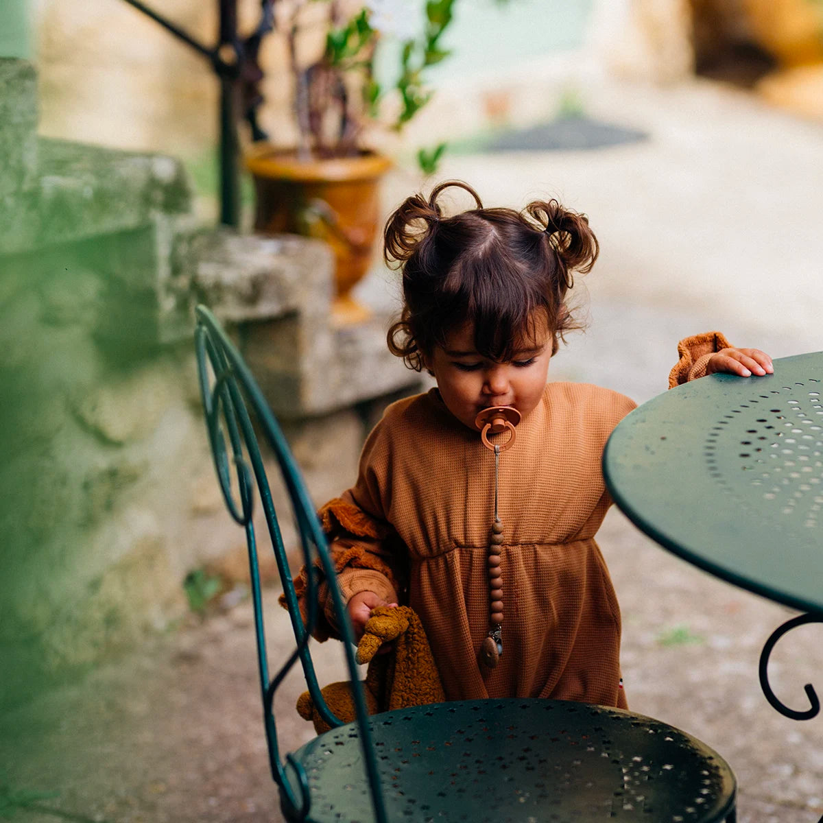 Barboteuse bébé nid d'abeille camel TULIPE